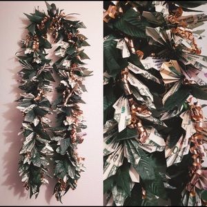 Maile Ti Leaf Money Lei
Customization for $ amount.

Message for details.